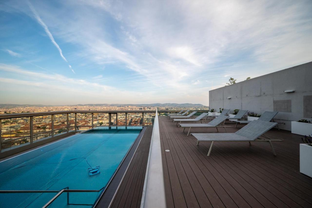 Exclusive 2Br Skyline Penthouse By Hm Lägenhet Wien Exteriör bild