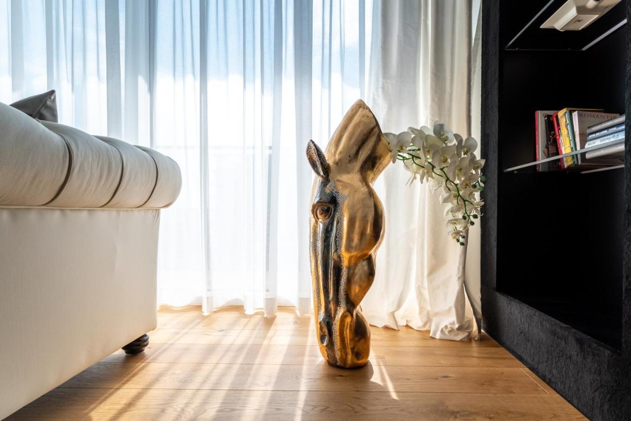 Exclusive 2Br Skyline Penthouse By Hm Lägenhet Wien Exteriör bild