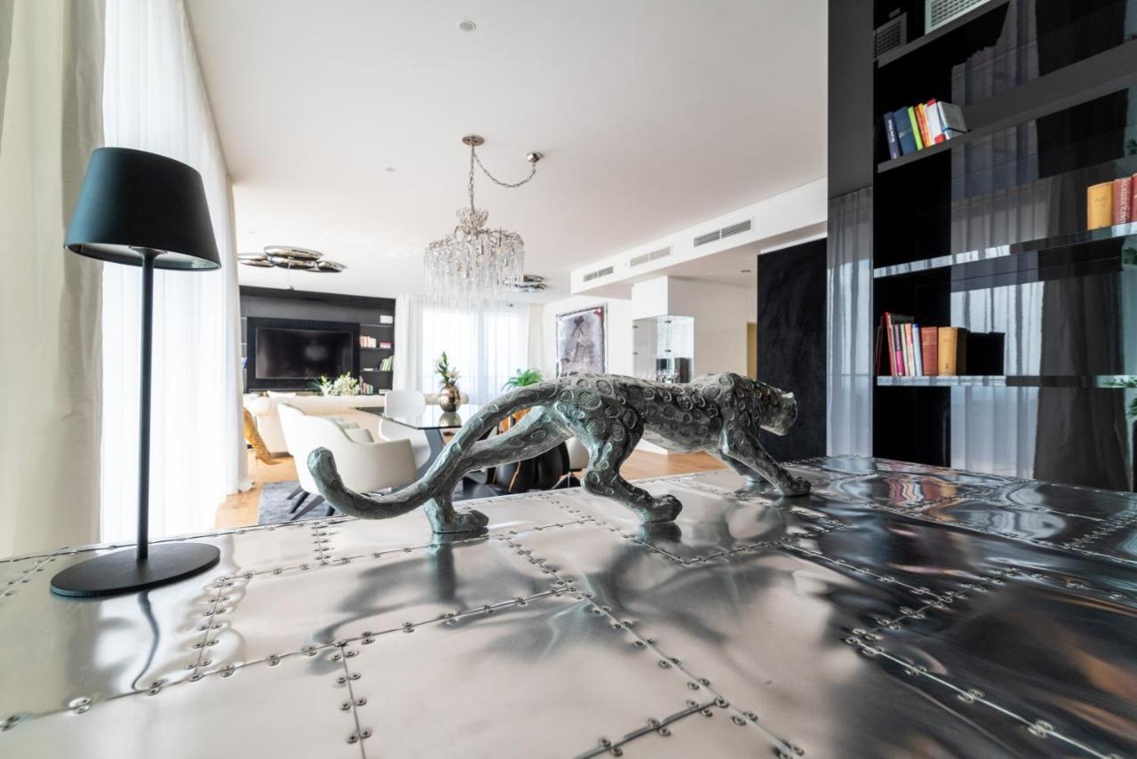 Exclusive 2Br Skyline Penthouse By Hm Lägenhet Wien Exteriör bild